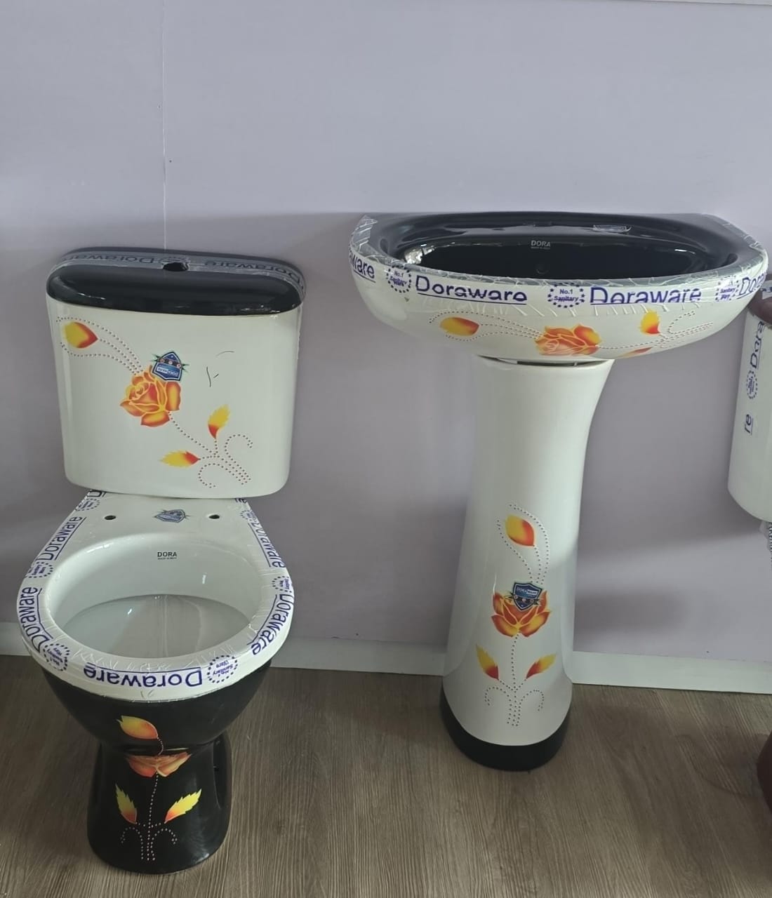 Doraware Close Couple Toilet Set Doraware Close Couple Toilet Set